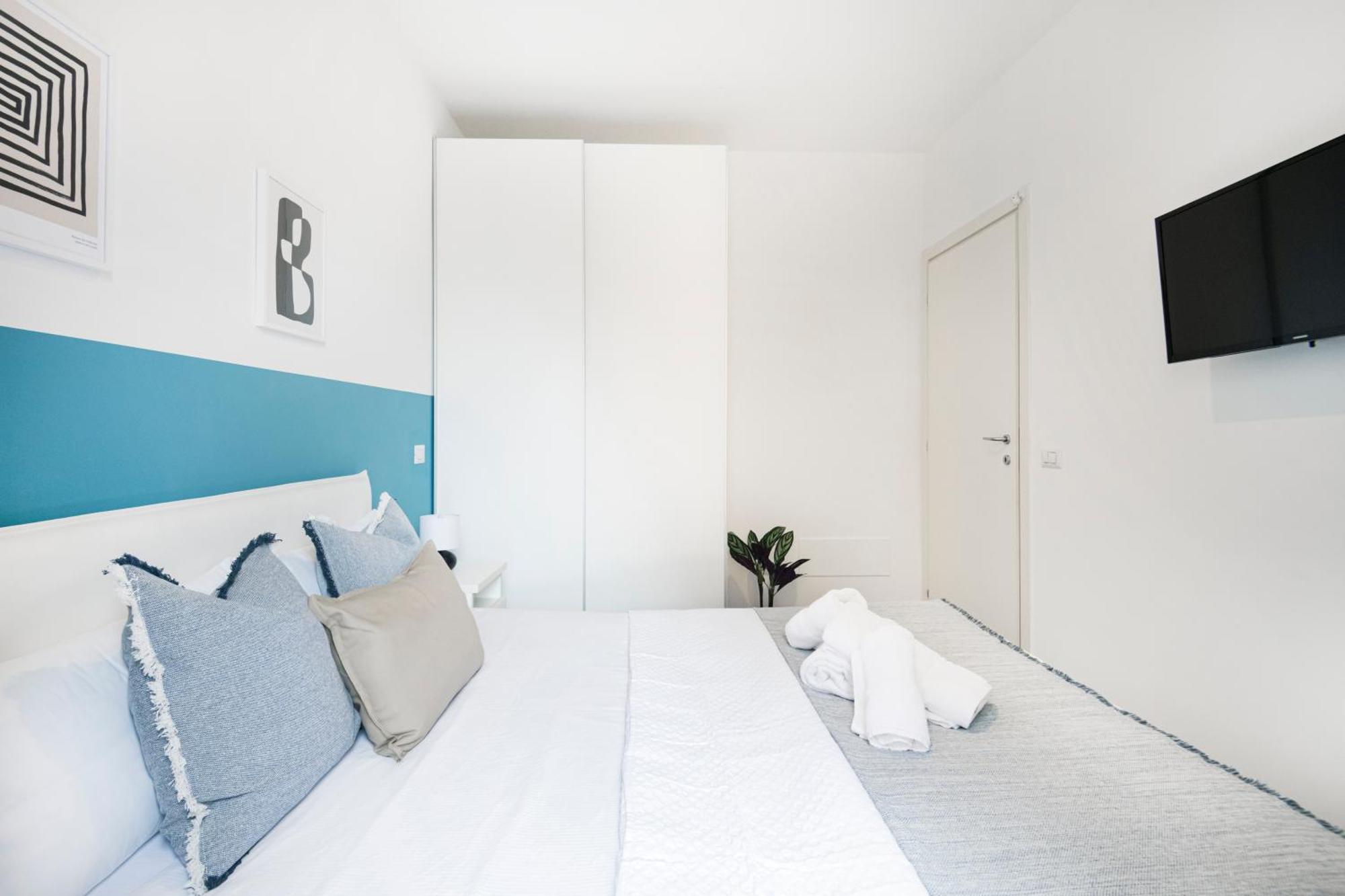 New Flat Fully Furnished In P.Ta Romana Milán Exterior foto